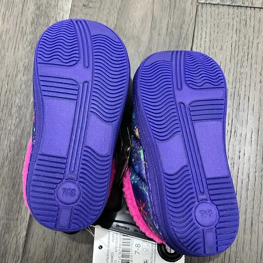 NWT encanto sparkly iridescent slippers with butterfly appliqué and center gem